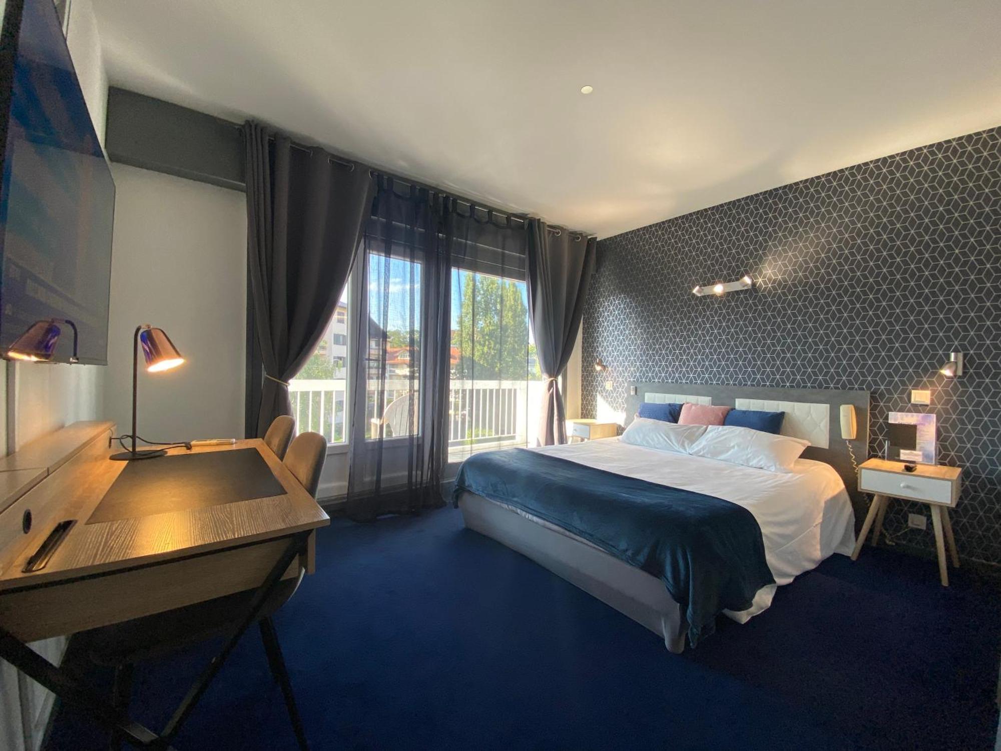 Savoie Hotel Aux Portes De Geneve Saint-Julien-en-Genevois Eksteriør billede
