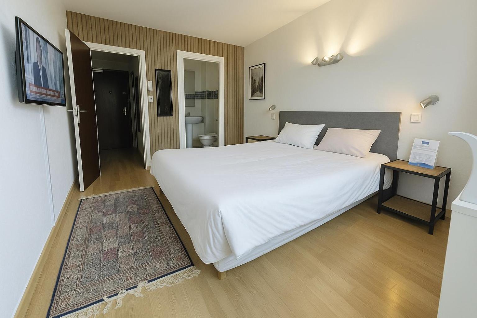 Savoie Hotel Aux Portes De Geneve Saint-Julien-en-Genevois Eksteriør billede
