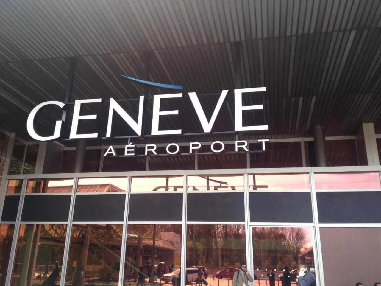Savoie Hotel Aux Portes De Geneve Saint-Julien-en-Genevois Eksteriør billede